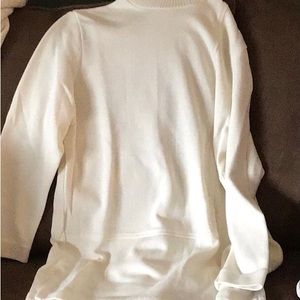 Medium Weekenders Cream knit sweater    Gently worn